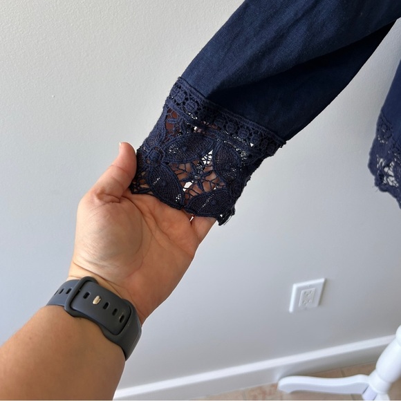 Lucy & Laurel Women’s size X Large Linen Blend Lace Tunic Long Sleeve Top Navy - Picture 3 of 10